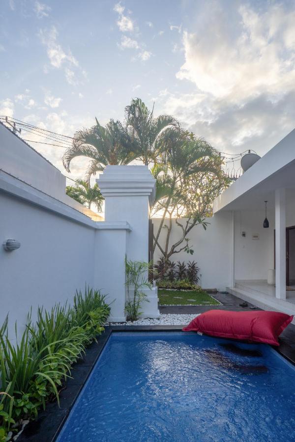 Casa Jinah 2 I Simply Modern Twin * Seminyak (Bali)